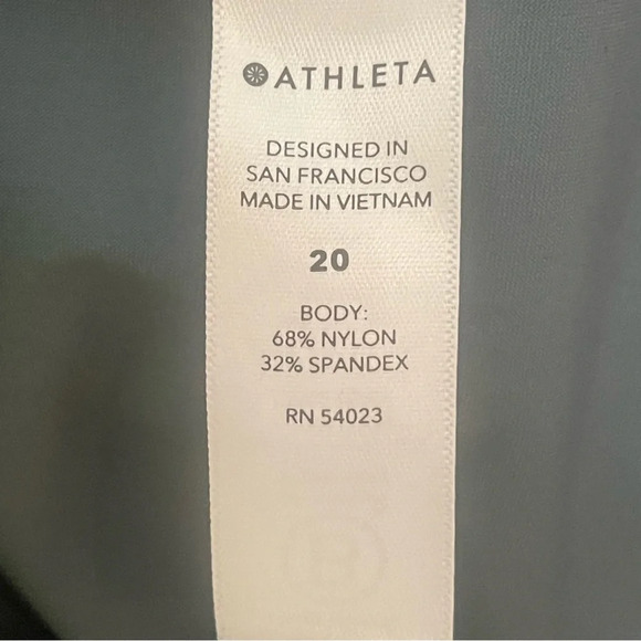 Athleta Cosmic Kick & Flare Pant Plus Size 20 - Picture 4 of 5